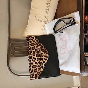 Piper Noble Laptop Crossbody Bag